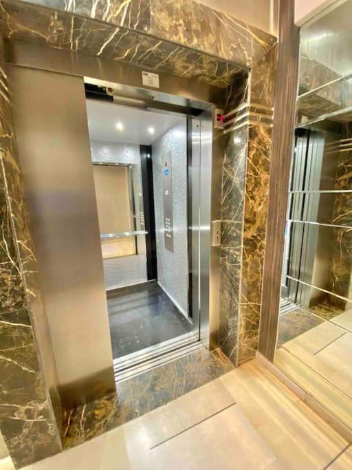 #56 Maarif Racine Urban Massira Near Twin Center Apartment Casablanca Ngoại thất bức ảnh