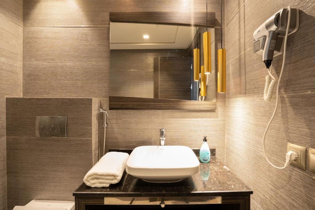 #56 Maarif Racine Urban Massira Near Twin Center Apartment Casablanca Ngoại thất bức ảnh